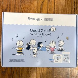 The Crème Shop x Peanuts Good Grief! What a Glow! Blue Mask Set